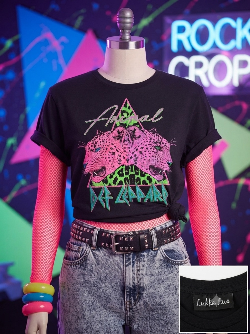Vintage Lukka Lux Women’s Black Def Leppard Graphic Tee with Pink Accents